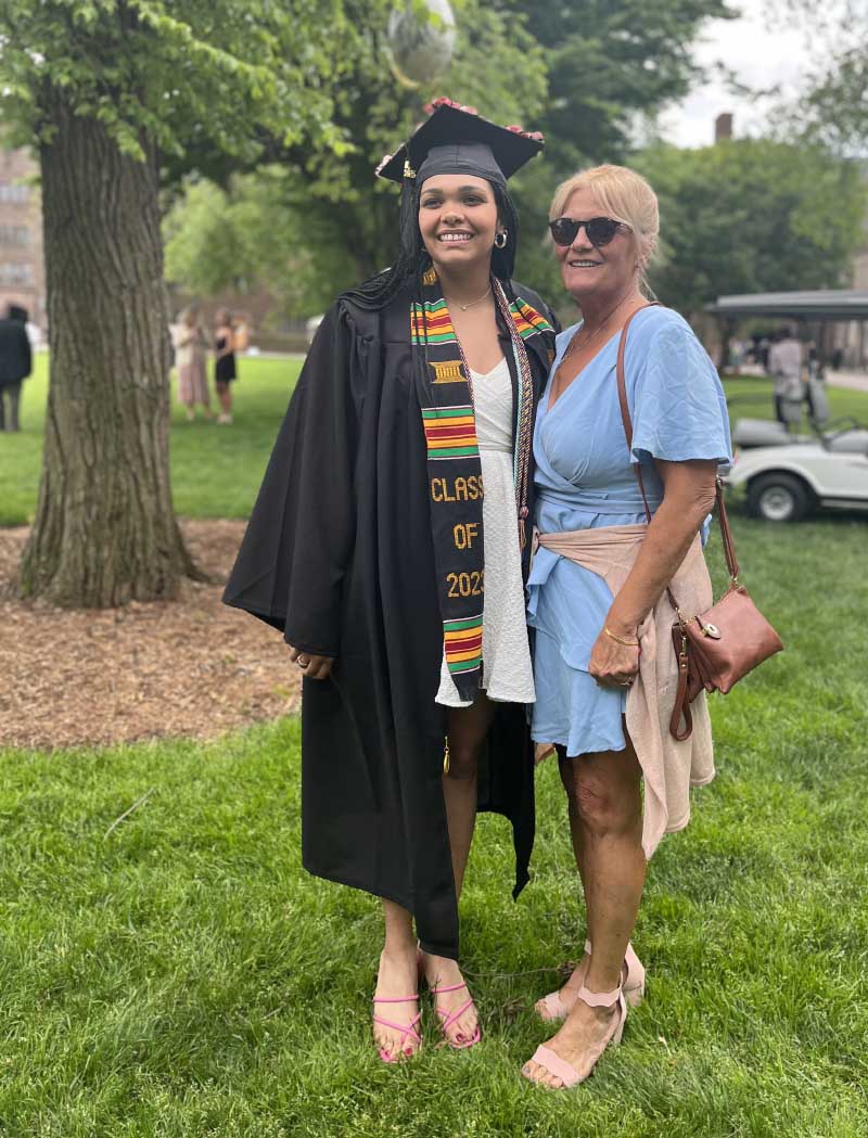 Jodi Hammell (right) with her daughter, Sophie McNutt. (Photo courtesy of Jodi Hammell)