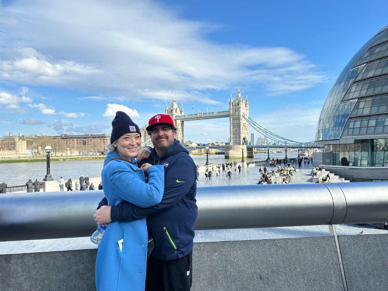 Alison (left) and Geoff Conklin celebrating their 18th wedding anniversary in London. (Photo courtesy of Alison Conklin)