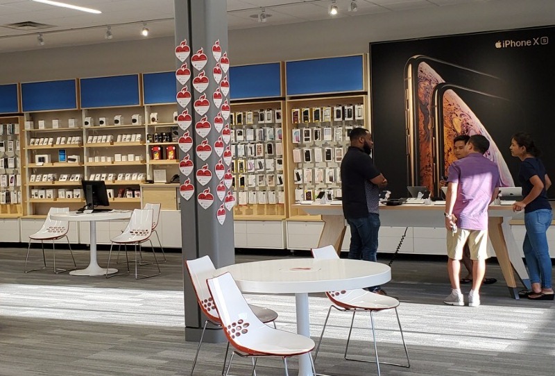 AT&T displays AHA hearts in store while customers shop