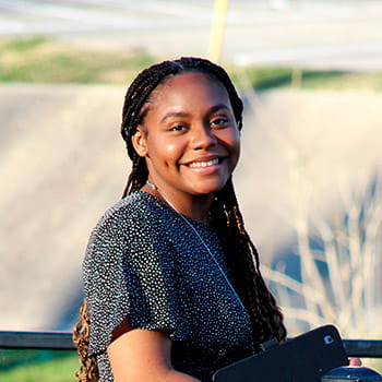 Headshot of Monique Turner