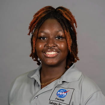 Headshot of Victoria Petty