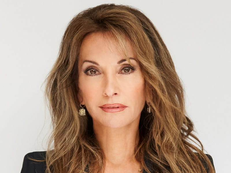 For her longtime advocacy in the fight against heart disease, Emmy®-award winning actress and New York Times best-selling author Susan Lucci will receive the American Heart Association's Voice of the Mission Award. (Photo courtesy of Justice Apple)